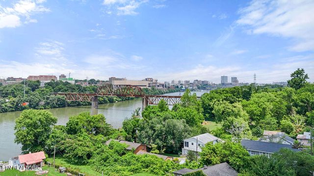 3001 River Towne Way 105, Knoxville, TN 37902