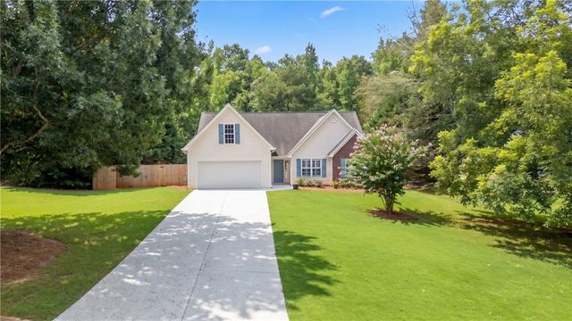 5461 Evergreen Forest Court, Flowery Branch, GA 30542