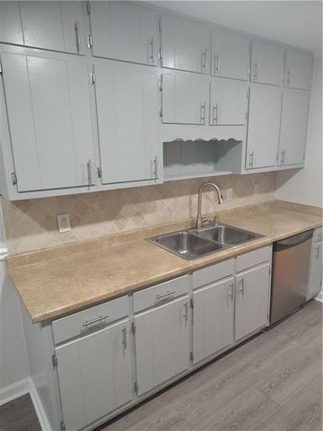4080 Somerled Trail, College Park, GA 30349