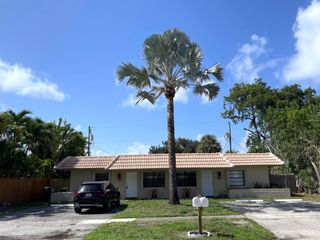 99 Lariat Cir 99-97, Boca Raton, FL 33487