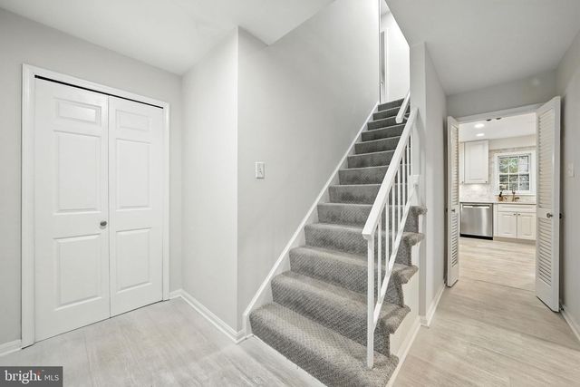 12871 VALLEYWOOD DR, Woodbridge, VA 22192
