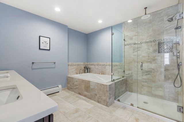 68 Metacomet Ave, Taunton, MA 02718