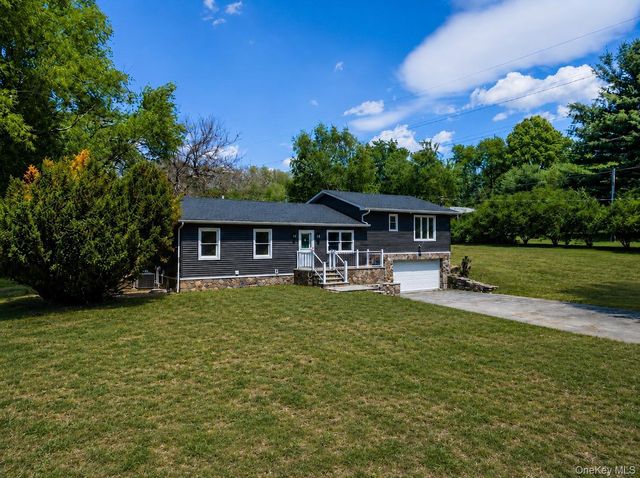 52 Rudolph Road, Modena, NY 12548