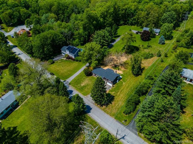 52 Rudolph Road, Modena, NY 12548