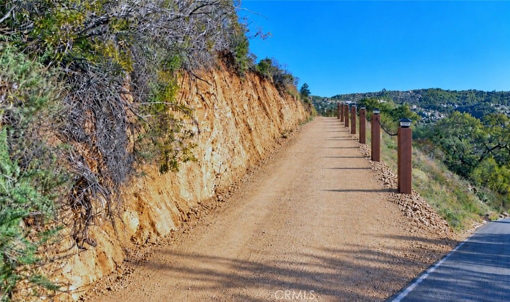 25 Vuelta Grande, Temecula, CA 92590 — exterior