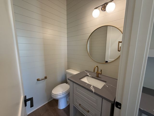 510 St Charles Dr, Arrington, TN 37014