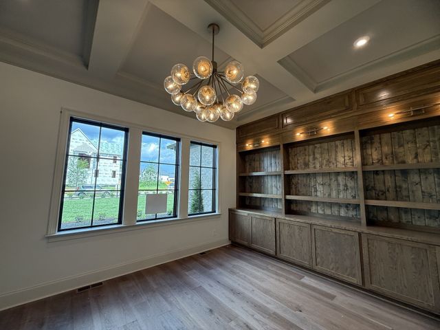 510 St Charles Dr, Arrington, TN 37014