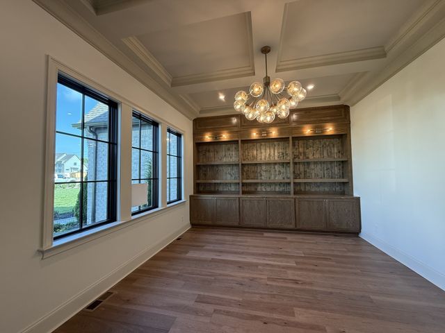 510 St Charles Dr, Arrington, TN 37014