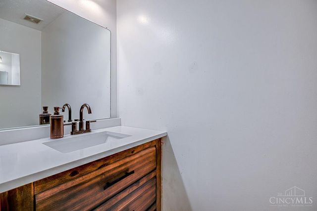 3504 Brian Court, Middletown, OH 45044