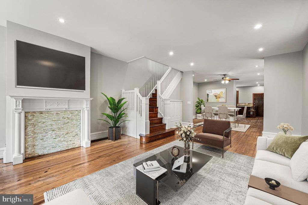 5321 LOCUST ST, Philadelphia, PA 19139
