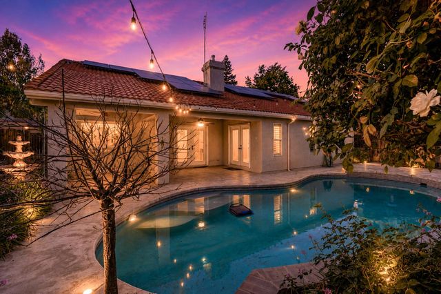 5903 W Alluvial Avenue, Fresno, CA 93722