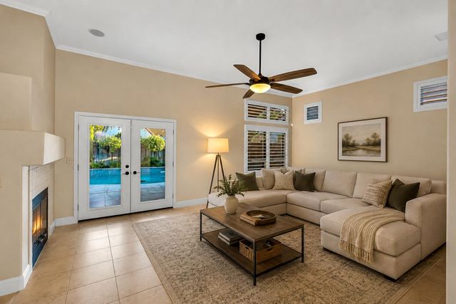 5903 W Alluvial Avenue, Fresno, CA 93722
