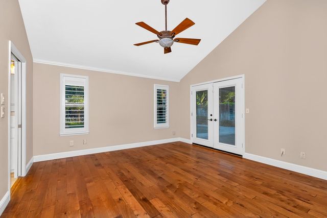5903 W Alluvial Avenue, Fresno, CA 93722