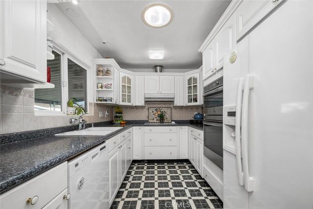 16222 MONTEREY LANE 360, Huntington Beach, CA 92649
