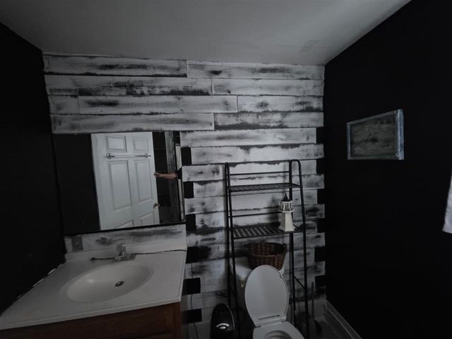 314 3RD ST, Shenandoah, VA 22849