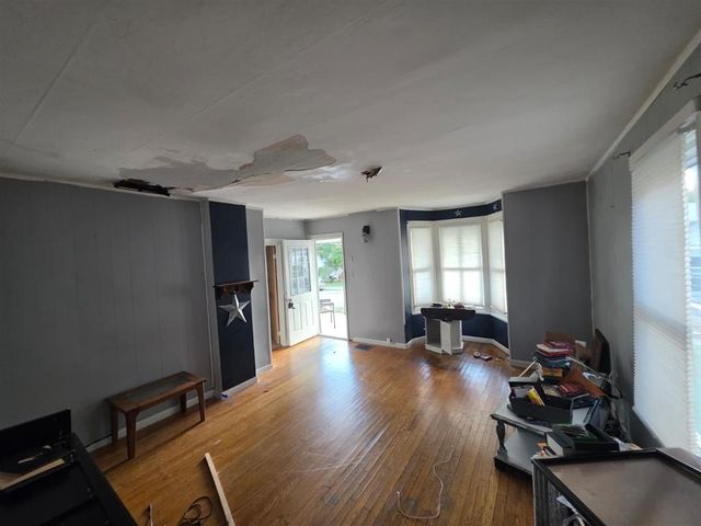 314 3RD ST, Shenandoah, VA 22849