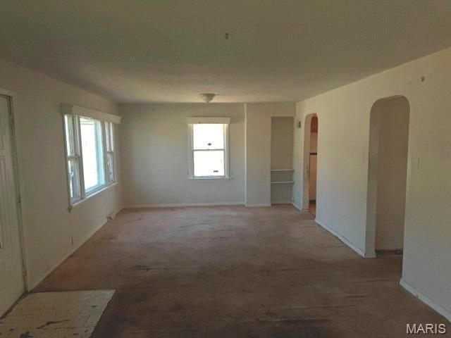 8732 Shirley Avenue, St Louis, MO 63121