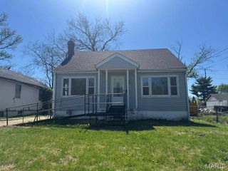 8732 Shirley Avenue, St Louis, MO 63121