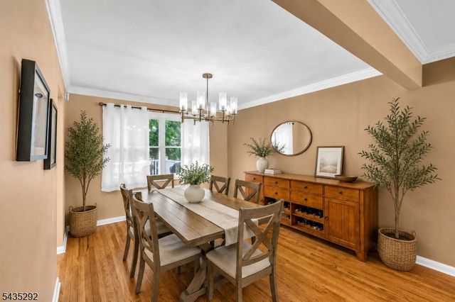 31 Monhegan Ave, Wayne Twp., NJ 07470