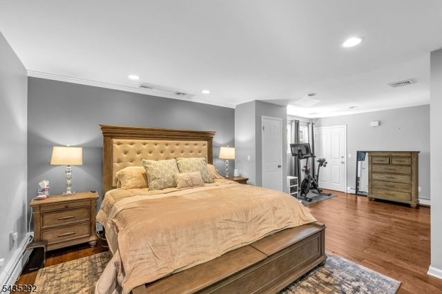 31 Monhegan Ave, Wayne Twp., NJ 07470