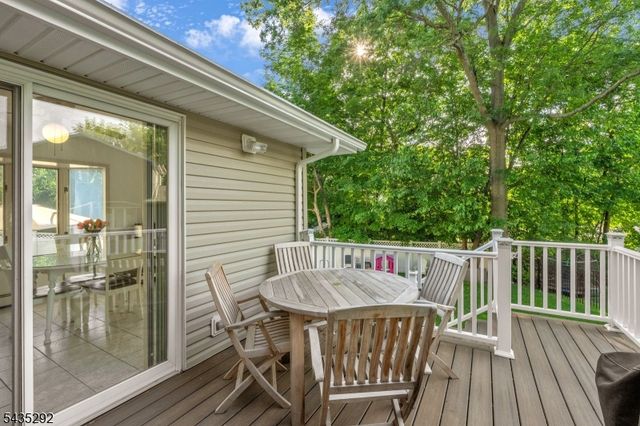 31 Monhegan Ave, Wayne Twp., NJ 07470