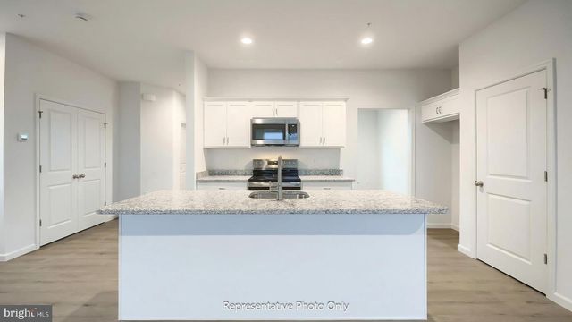 46 N CONIFER DR, Elizabethtown, PA 17022