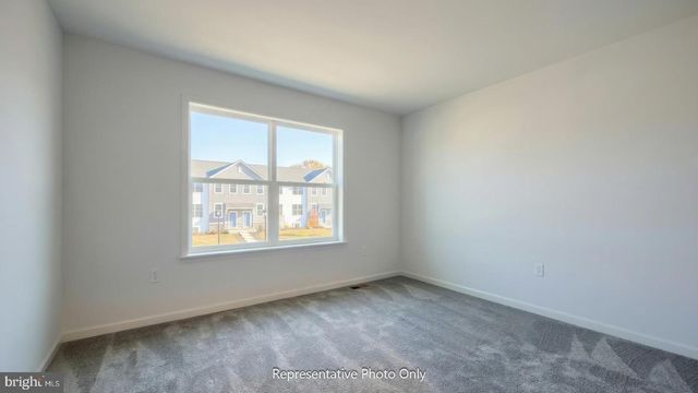 46 N CONIFER DR, Elizabethtown, PA 17022