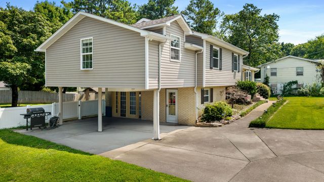 4632 Nell Ave, NW, Cleveland, TN 37312