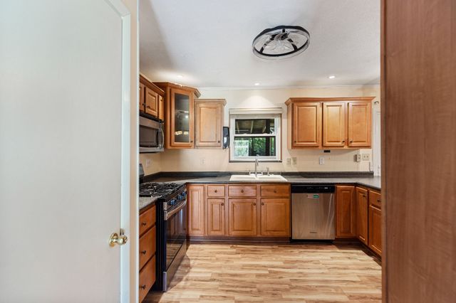 4632 Nell Ave, NW, Cleveland, TN 37312