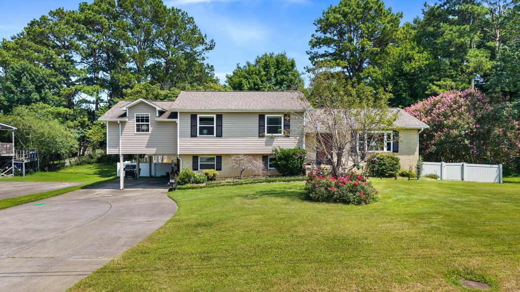 4632 Nell Ave, NW, Cleveland, TN 37312