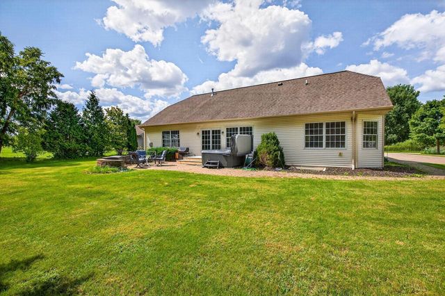 4424 HARBOR VILLAGE DRIVE, Omro, WI 54963