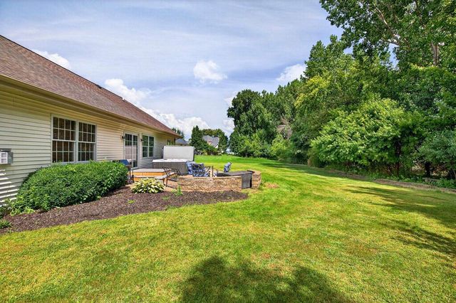 4424 HARBOR VILLAGE DRIVE, Omro, WI 54963