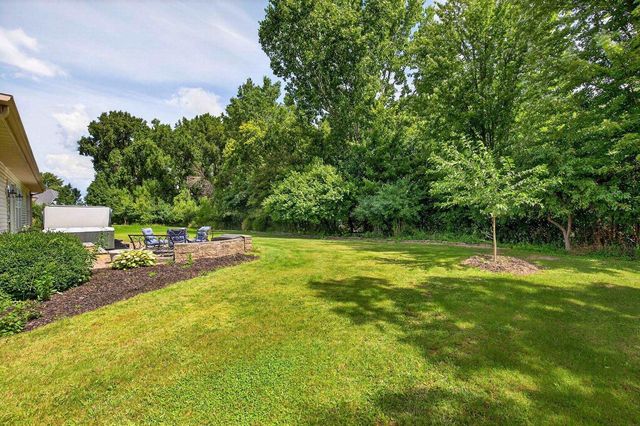 4424 HARBOR VILLAGE DRIVE, Omro, WI 54963