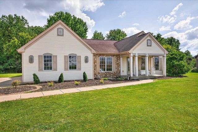 4424 HARBOR VILLAGE DRIVE, Omro, WI 54963