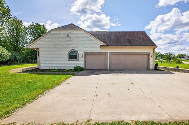 4424 HARBOR VILLAGE DRIVE, Omro, WI 54963