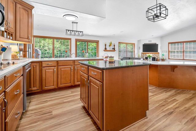 4424 HARBOR VILLAGE DRIVE, Omro, WI 54963