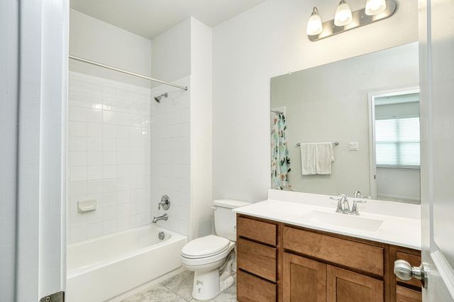 532 Tanda LN, Hutto, TX 78634