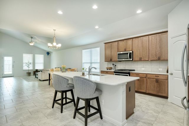 532 Tanda LN, Hutto, TX 78634