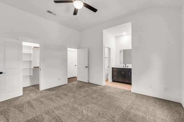 2315 W Bond Street, Denison, TX 75020