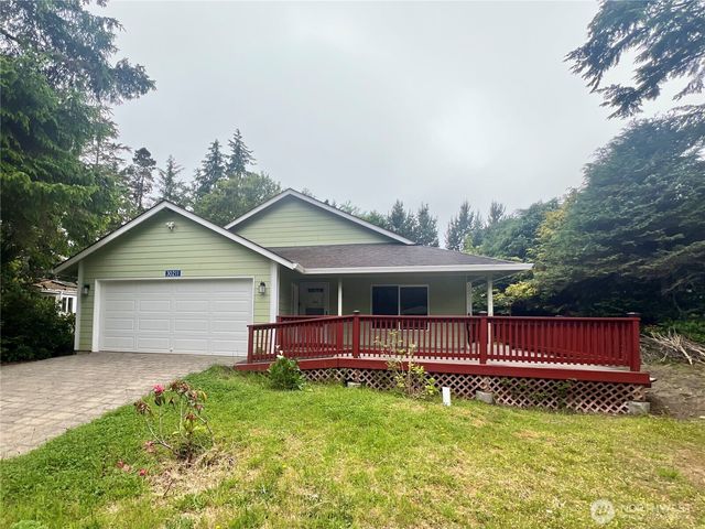 30211 O Place, Ocean Park, WA 98640