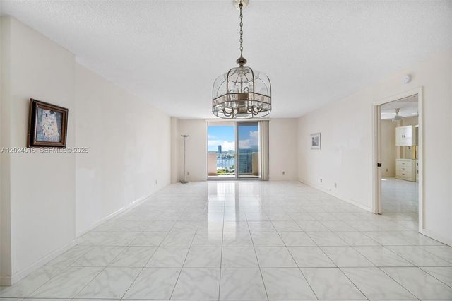 1865 S Ocean Dr 15L, Hallandale Beach, FL 33009