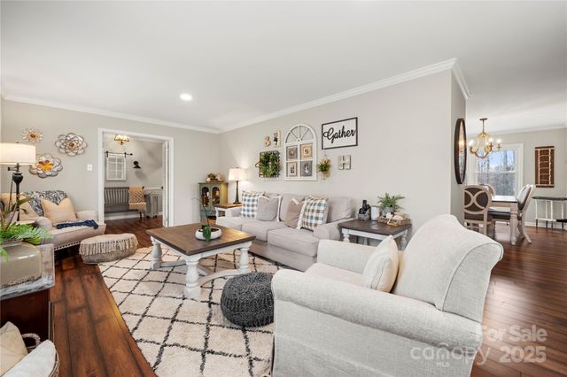 2010 Monticello Drive, Gastonia, NC 28056