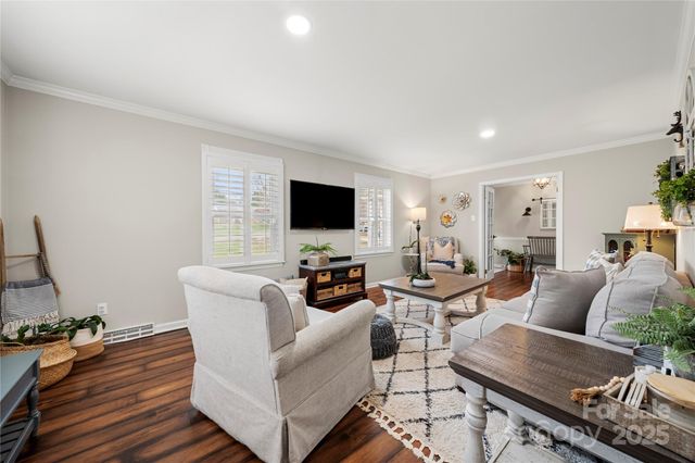 2010 Monticello Drive, Gastonia, NC 28056