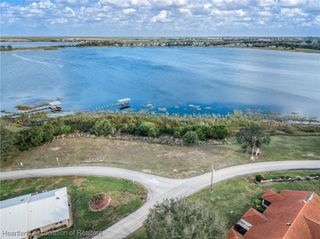 1055 W Lake Damon Drive, Avon Park, FL 33825
