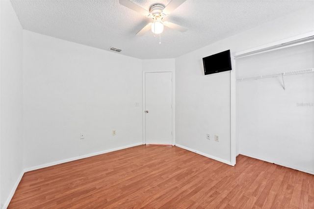 1435 CLUB DRIVE, Tarpon Springs, FL 34689