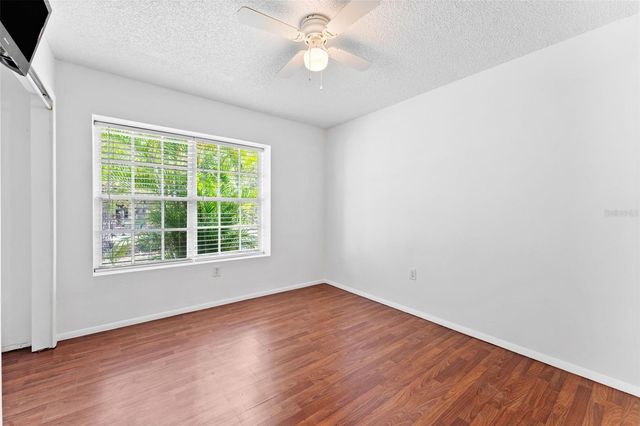 1435 CLUB DRIVE, Tarpon Springs, FL 34689