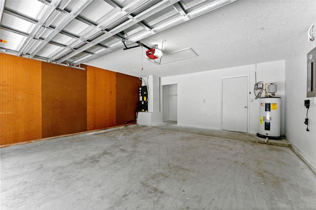 1435 CLUB DRIVE, Tarpon Springs, FL 34689