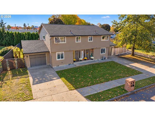 480 Ne 18TH St, Gresham, OR 97030