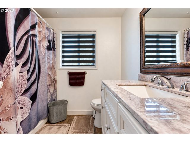 480 Ne 18TH St, Gresham, OR 97030