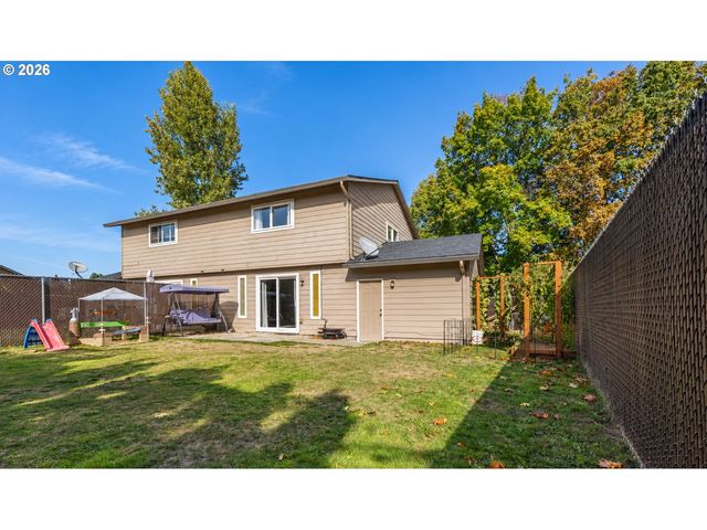 480 Ne 18TH St, Gresham, OR 97030